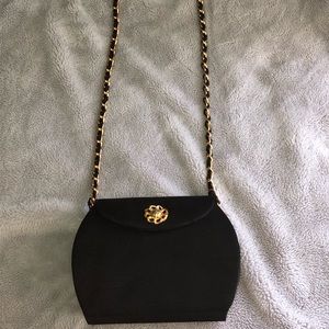 DLS INTERNATIONAL BLACK EVENING CROSSBODY PURSE